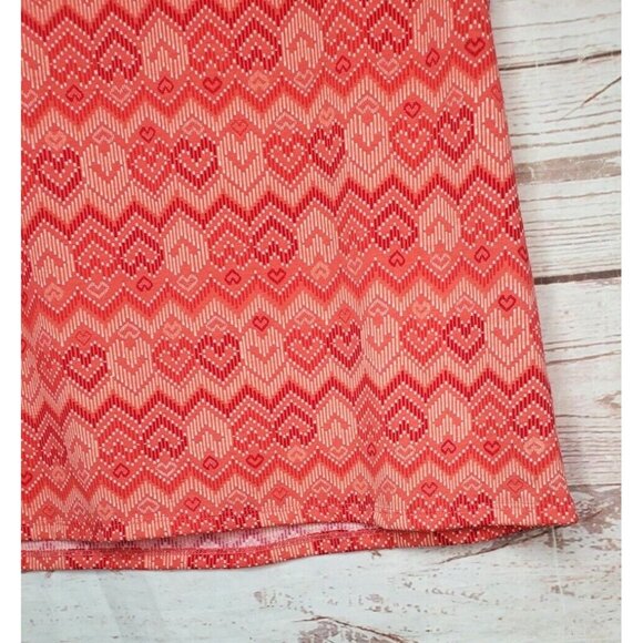 LulaRoe XL 3392 GiGi Peach Heart Squiggly Line Short Sleeve Poly/Spandex Shirt - Picture 7 of 12